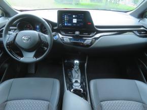 Toyota C-HR  2.0 Hybrid 