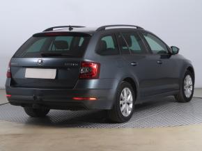 Škoda Octavia  1.0 TSI Ambition Plus 