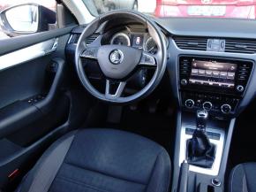 Škoda Octavia  1.0 TSI Ambition Plus 