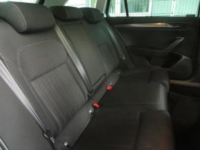 Škoda Superb  2.0 TDI Style 