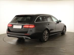 Mercedes-Benz E  E 220 d 4MATIC 