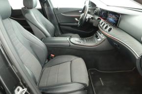 Mercedes-Benz E  E 220 d 4MATIC 