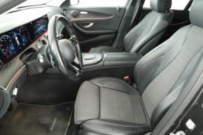 Mercedes-Benz E  E 220 d 4MATIC 
