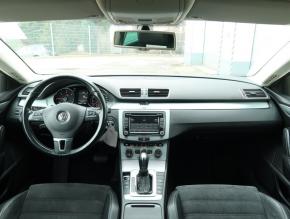 Volkswagen CC  2.0 TDI 