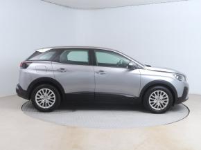 Peugeot 3008  1.2 PureTech 