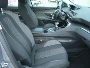 Peugeot 3008  1.2 PureTech 