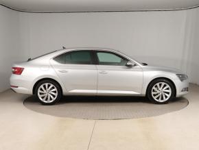 Škoda Superb  2.0 TDI Style 