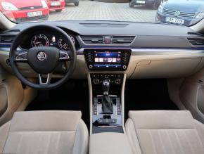 Škoda Superb  2.0 TDI Style 