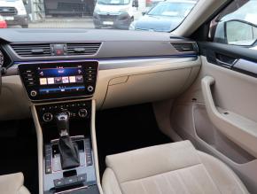 Škoda Superb  2.0 TDI Style 