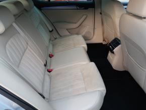 Škoda Superb  2.0 TDI Style 