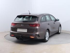 Kia Ceed  1.6 CRDi 