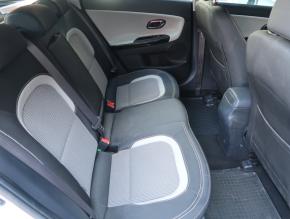 Kia Ceed  1.6 GDI Premium 