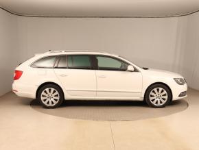 Škoda Superb  2.0 TDI Elegance 