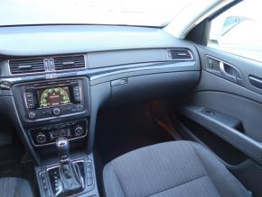 Škoda Superb  2.0 TDI Elegance 