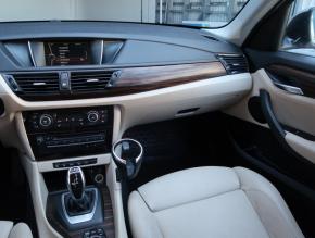 BMW X1  xDrive20i 