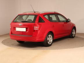 Kia Ceed  1.6 CRDi 