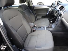 Volkswagen Golf  1.2 TSI Trendline 