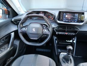Peugeot 2008  1.2 PureTech 
