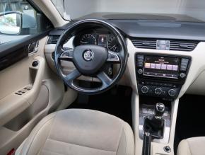 Škoda Octavia  1.6 TDI Elegance Plus 