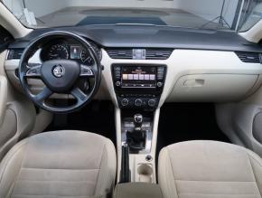 Škoda Octavia  1.6 TDI Elegance Plus 