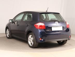 Toyota Auris  1.6 Valvematic 