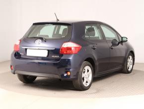 Toyota Auris  1.6 Valvematic 