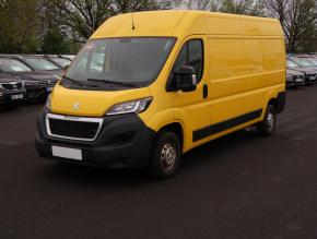 Peugeot Boxer  2.0 BlueHDi 
