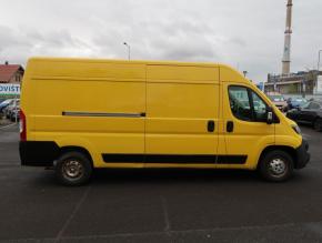 Peugeot Boxer  2.0 BlueHDi 