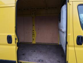 Peugeot Boxer  2.0 BlueHDi 
