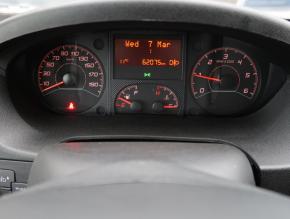 Peugeot Boxer  2.0 BlueHDi 