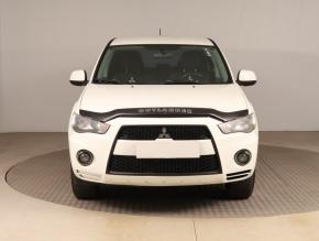 Mitsubishi Outlander  2.2 DI-D Invite 