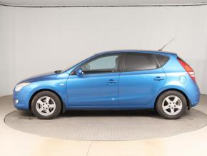 Hyundai i30  2.0 CVVT 