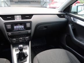 Škoda Octavia  1.2 TSI Elegance 