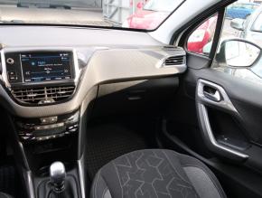 Peugeot 2008  1.2 PureTech Active 