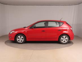 Hyundai i30  1.4 CVVT 