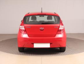 Hyundai i30  1.4 CVVT 