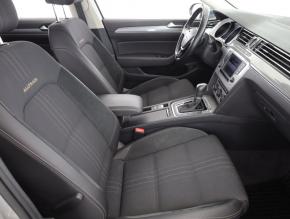 Volkswagen Passat  2.0 TDI Alltrack 