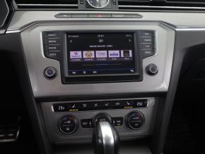 Volkswagen Passat  2.0 TDI Alltrack 