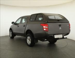 Mitsubishi L200  2.4 DI-D 