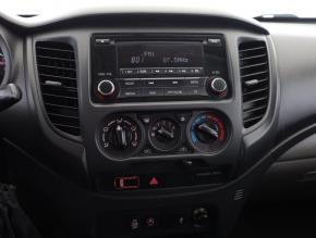 Mitsubishi L200  2.4 DI-D 