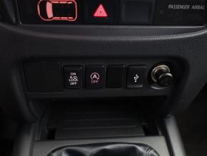 Mitsubishi L200  2.4 DI-D 