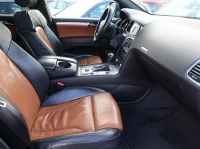 Audi Q7  3.0 TDI S-Line 