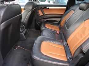 Audi Q7  3.0 TDI S-Line 