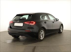 Mercedes-Benz A  A 180d 