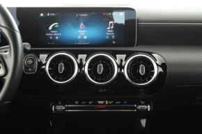 Mercedes-Benz A  A 180d 