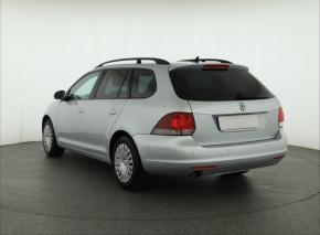 Volkswagen Golf  1.6 TDI Basis 