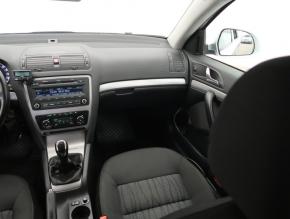 Škoda Octavia  1.6 TDI Elegance 