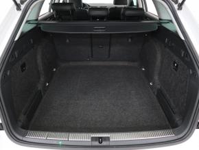 Škoda Superb  2.0 TDI 