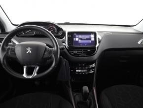 Peugeot 2008  1.2 PureTech 