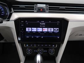 Volkswagen Passat  2.0 TDI Highline 